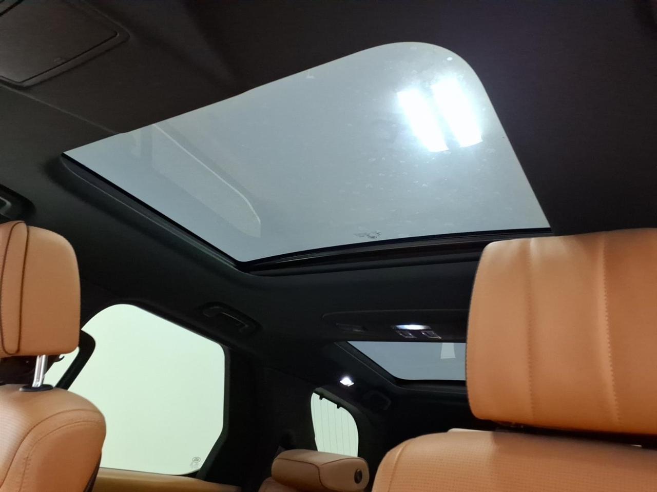 Land Rover Discovery HSE Luxury V6 Supercharged 2019