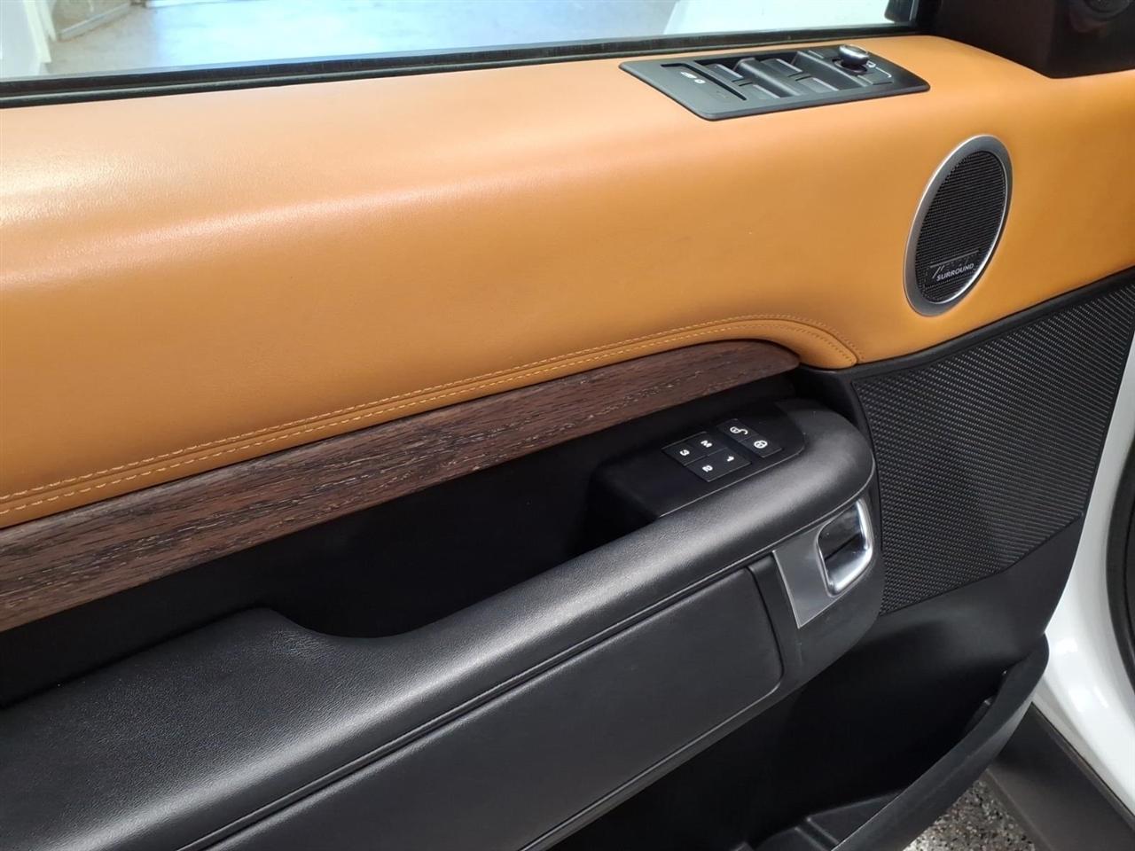 Land Rover Discovery HSE Luxury V6 Supercharged 2019