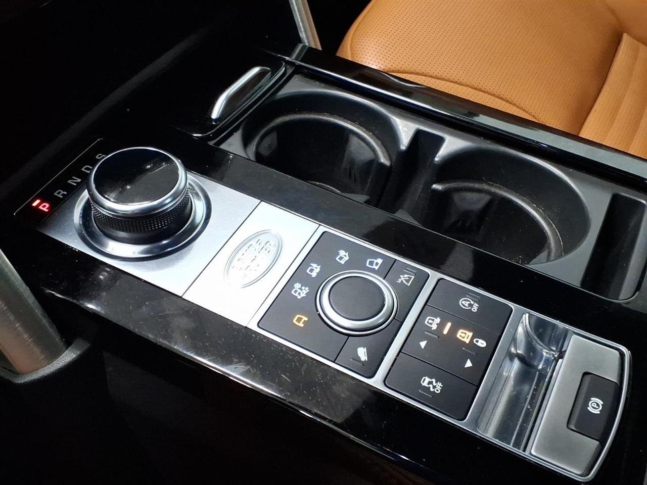 Land Rover Discovery HSE Luxury V6 Supercharged 2019