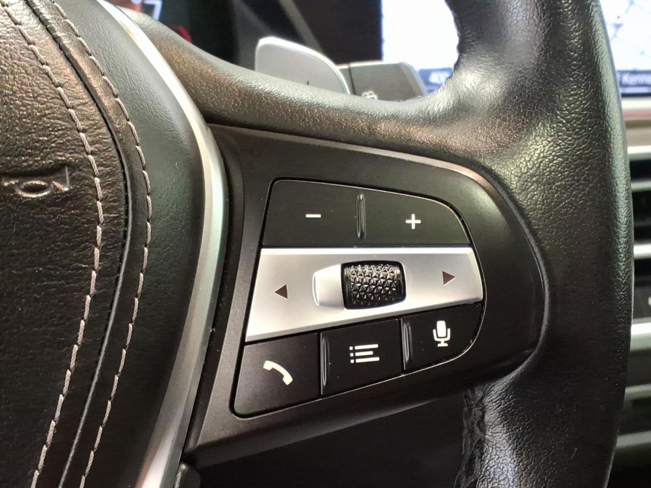 BMW X5 xDrive40i Sports Activity Vehicle 2021