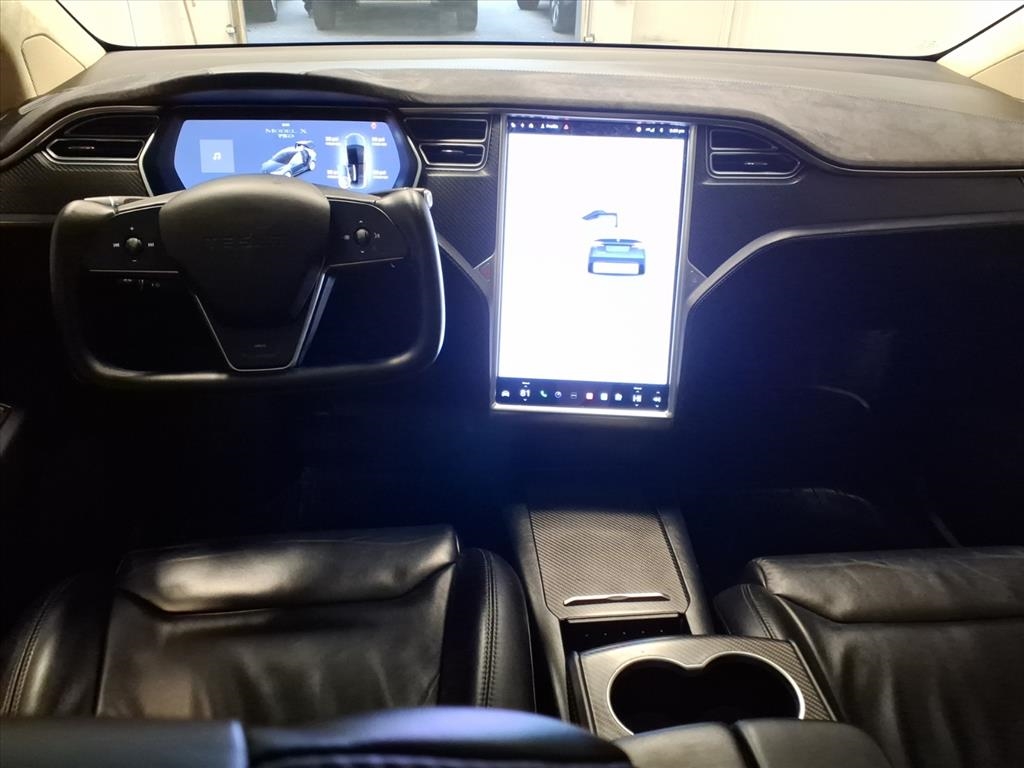 Tesla Model X 75D 4D SUV AWD 2017