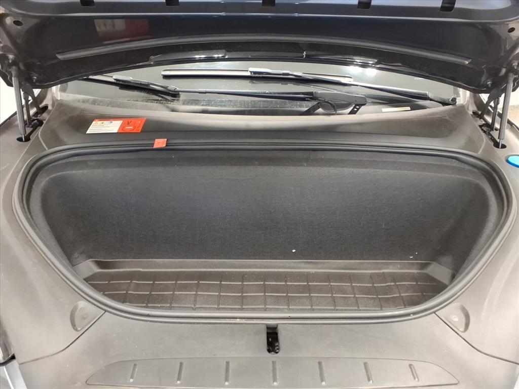 Tesla Model X 75D 4D SUV AWD 2017