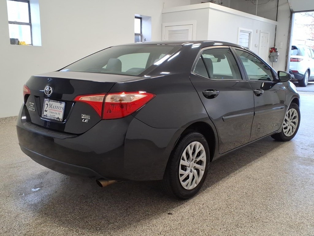 Toyota Corolla LE CVT 2018