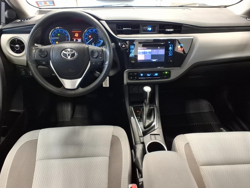 Toyota Corolla LE CVT 2018
