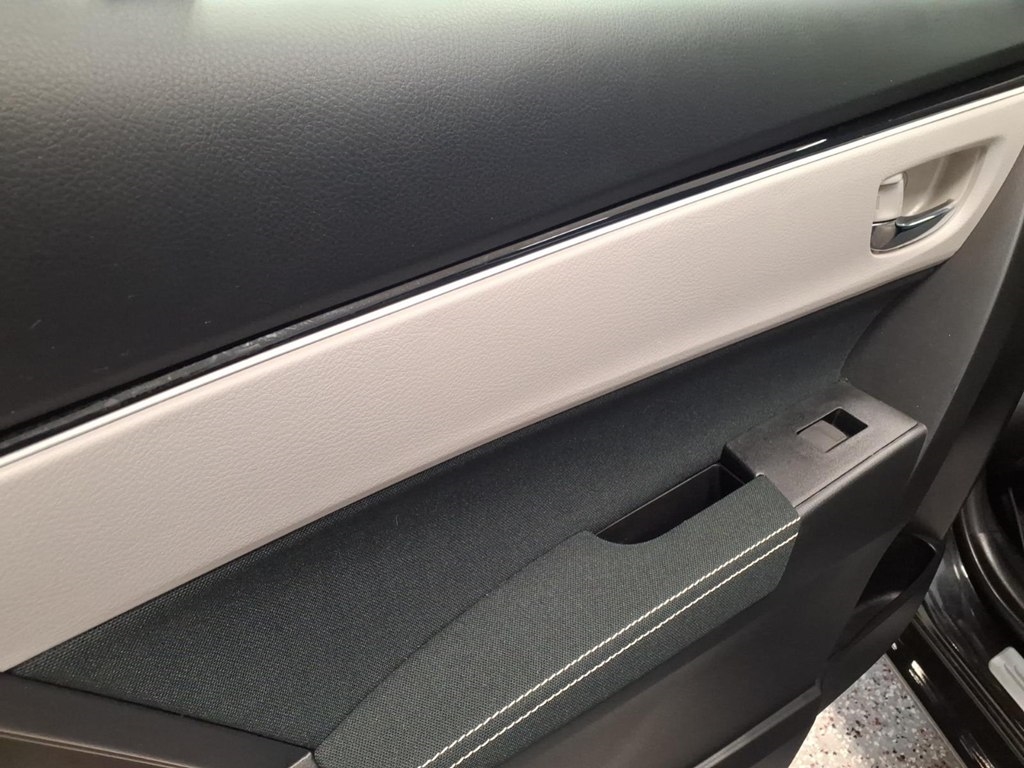 Toyota Corolla LE CVT 2018