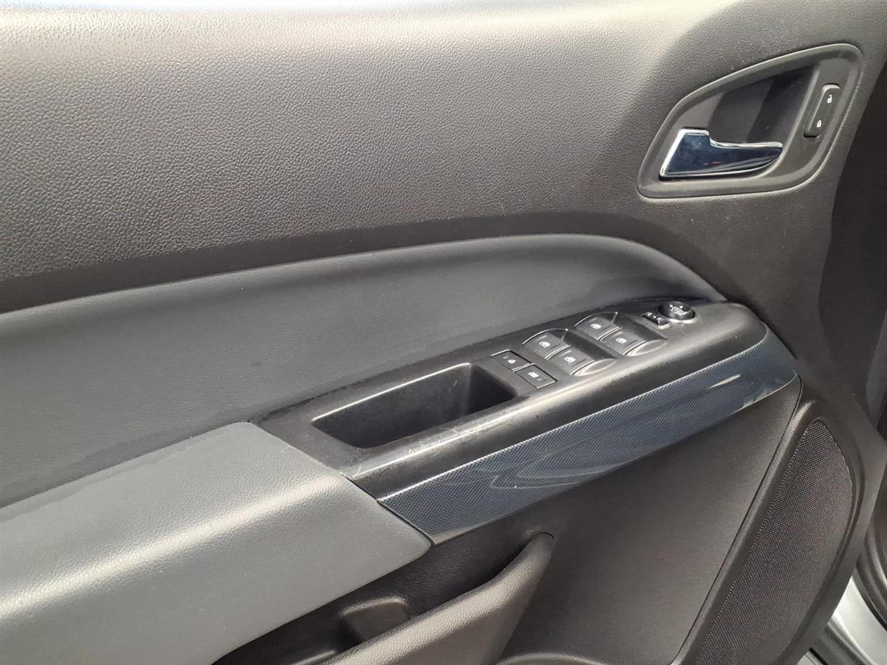 Chevrolet Colorado 4WD Crew Cab 128.3" Z71 2018