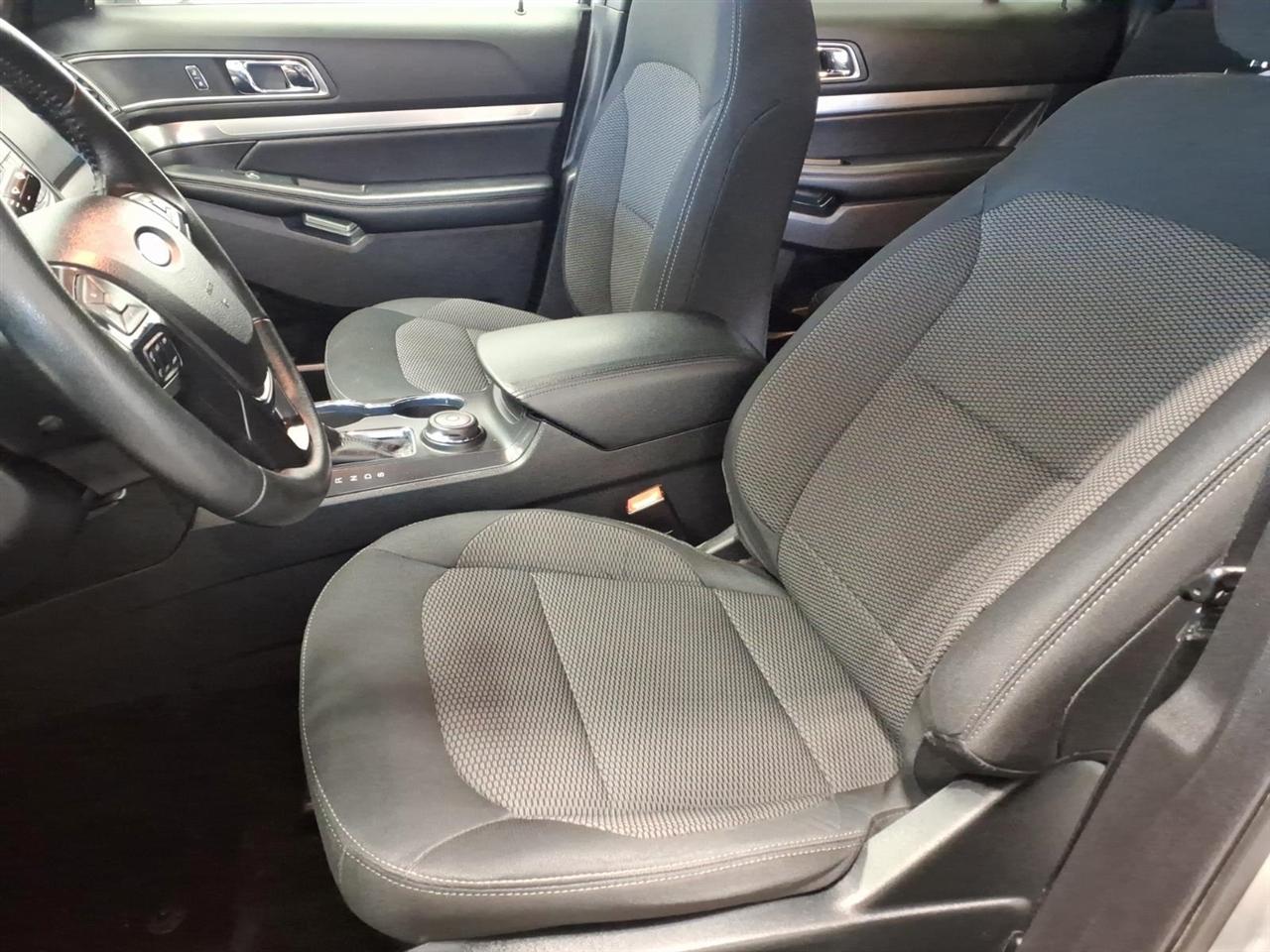 Ford Explorer XLT 4WD 2018