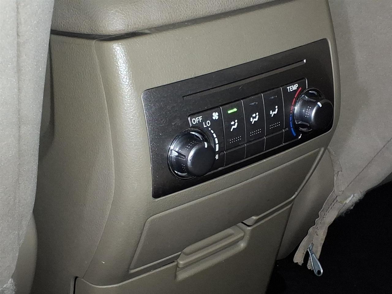 Toyota Highlander Plus 4D SUV 4X4 2013