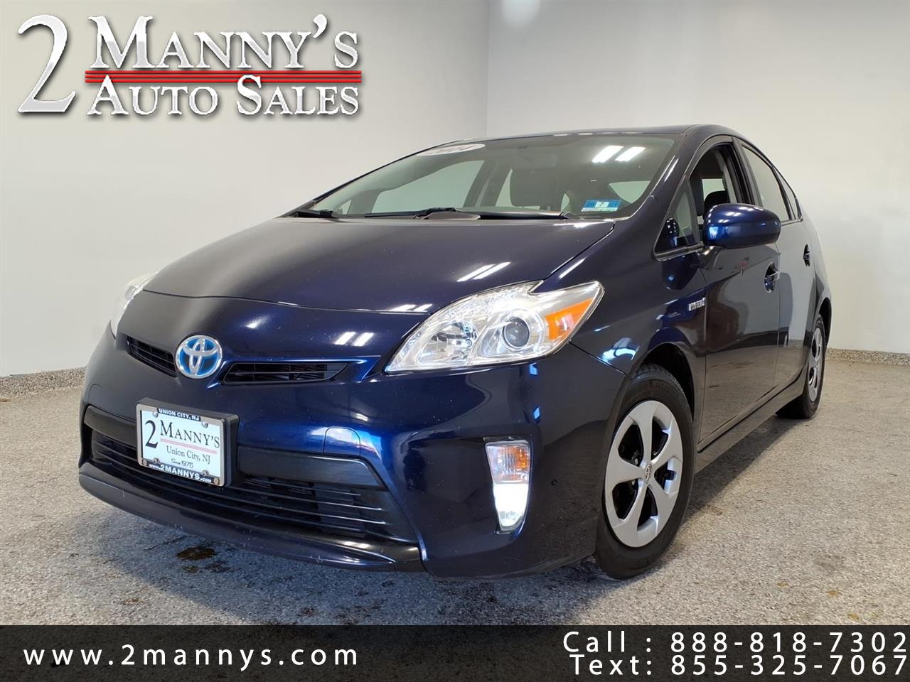 2014 Toyota Prius Two 4D Hatchback