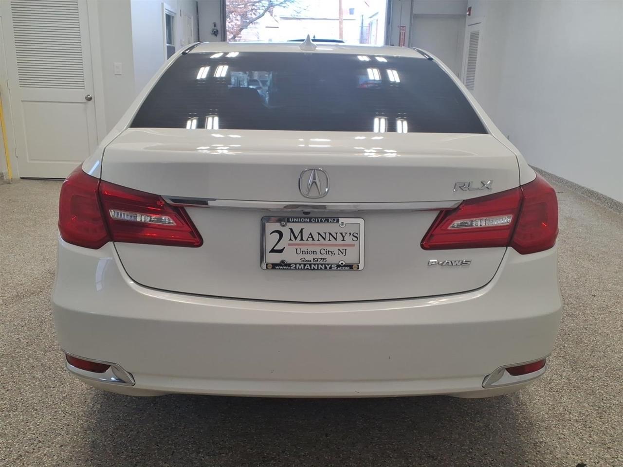 Acura RLX 4dr Sdn Tech Pkg 2014