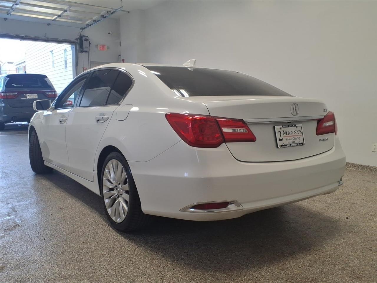Acura RLX 4dr Sdn Tech Pkg 2014