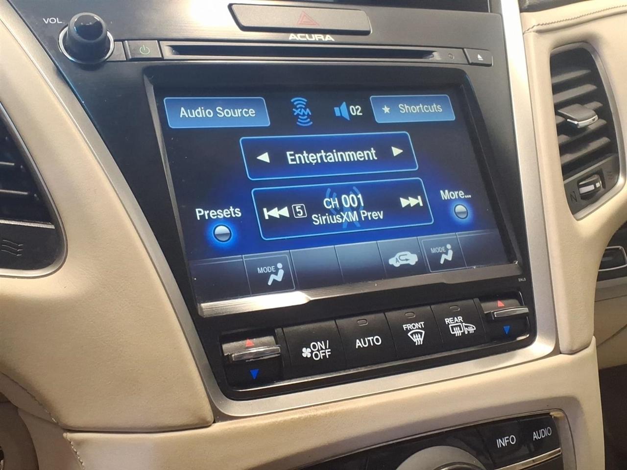 Acura RLX 4dr Sdn Tech Pkg 2014