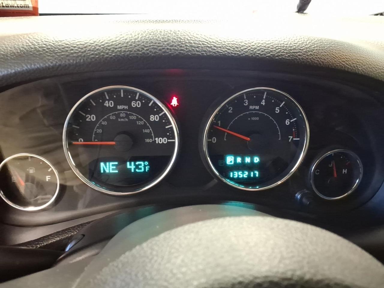 Jeep Wrangler Unlimited 4WD 4dr Sahara 2013