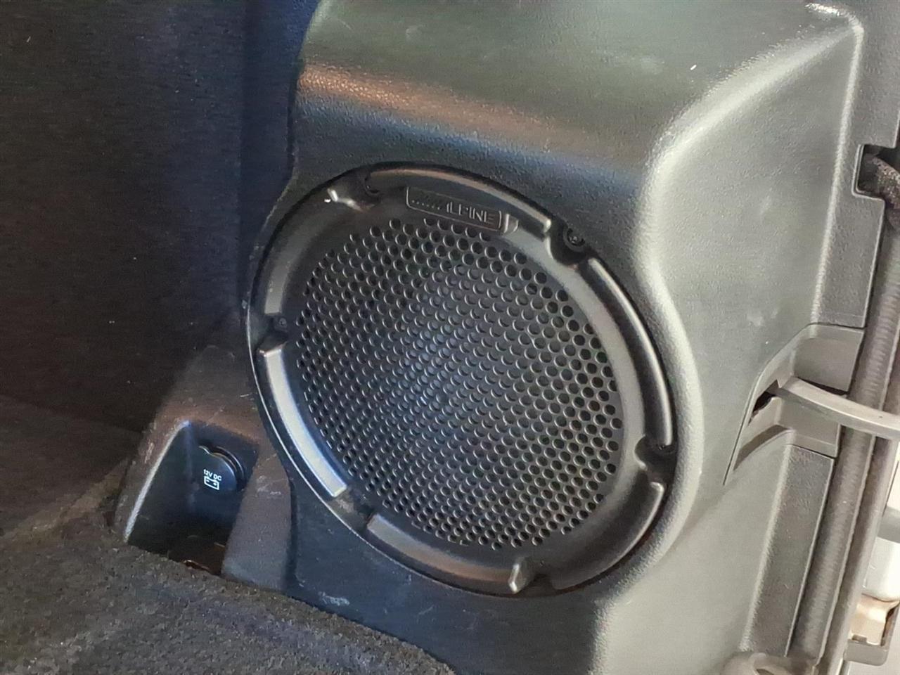 Jeep Wrangler Unlimited 4WD 4dr Sahara 2013