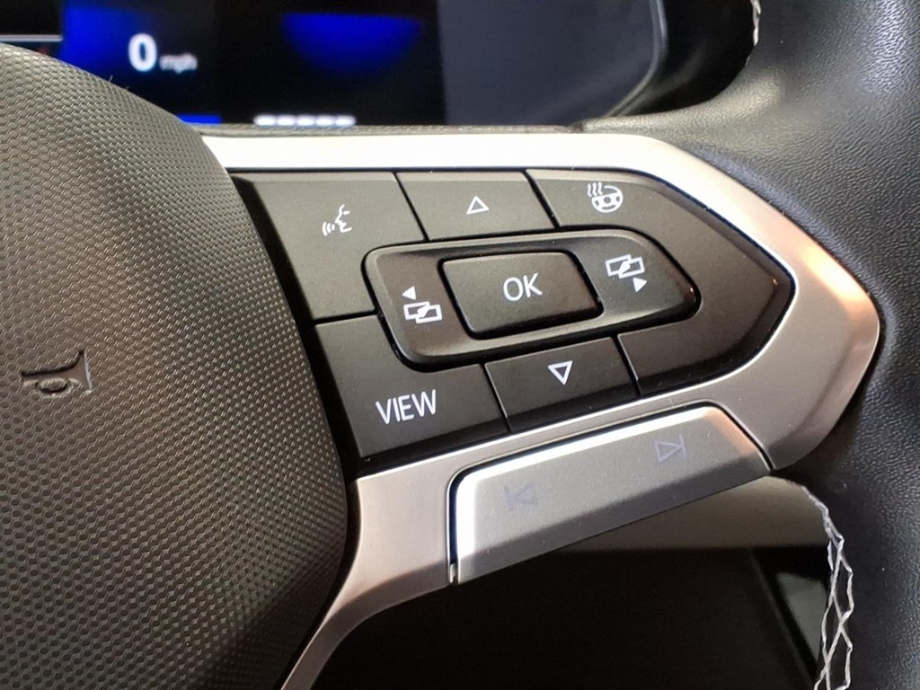 Volkswagen Taos S FWD 2022