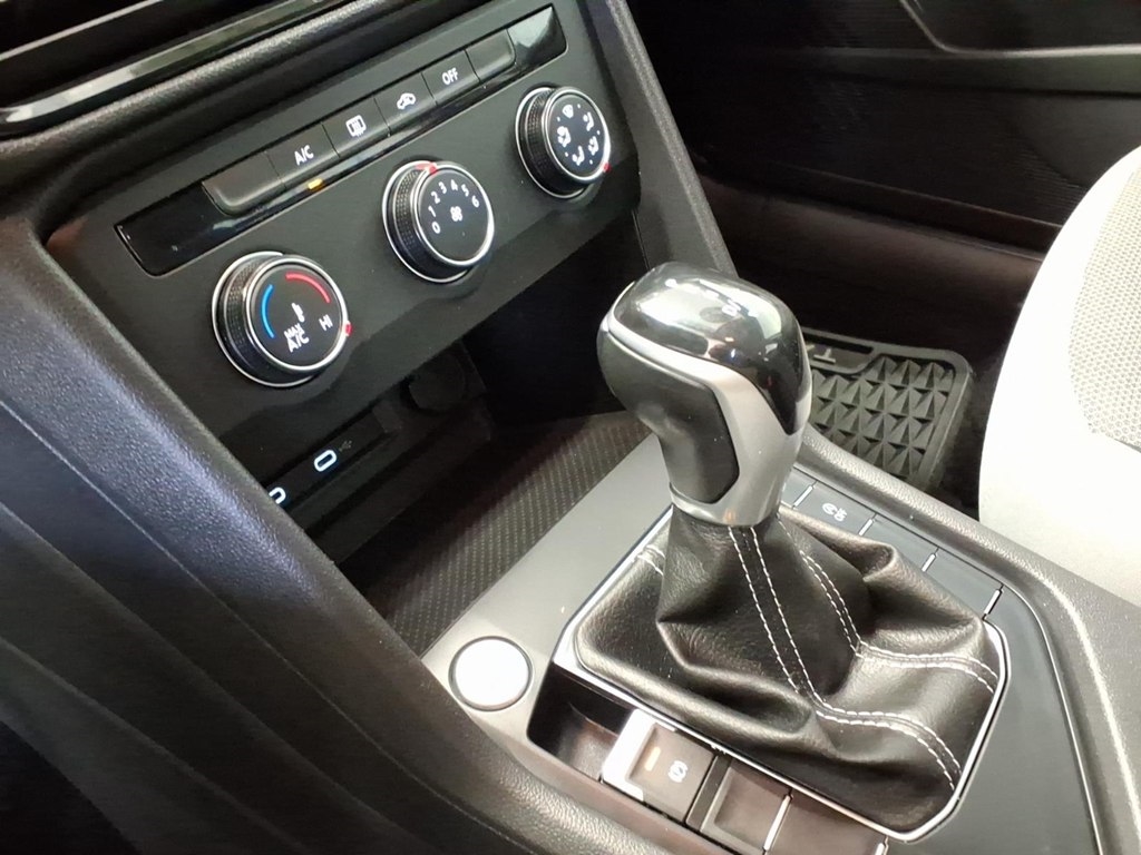 Volkswagen Taos S FWD 2022