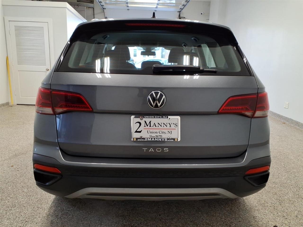 Volkswagen Taos S FWD 2022