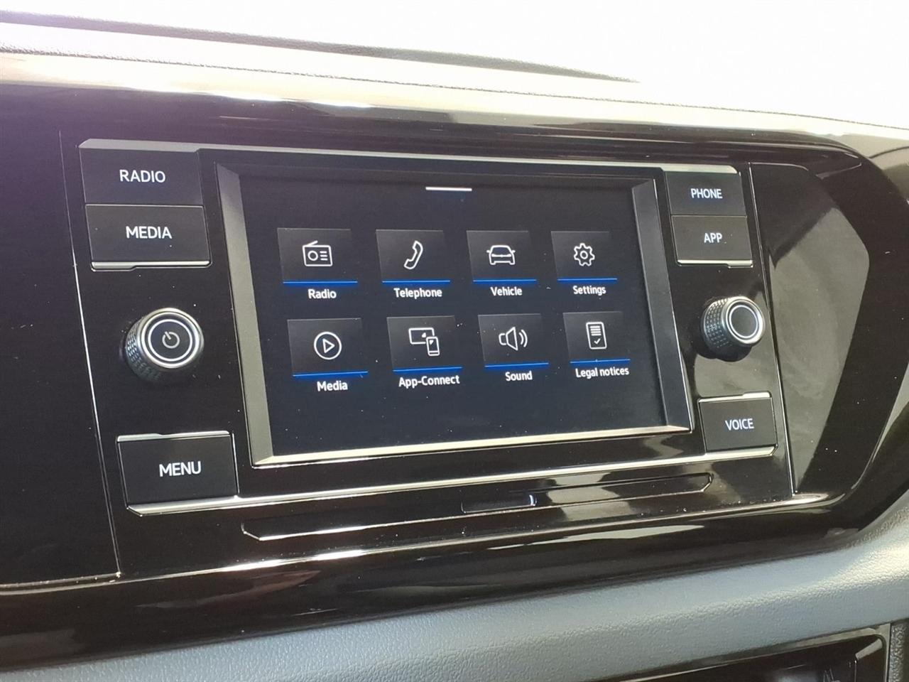 Volkswagen Taos S FWD 2022