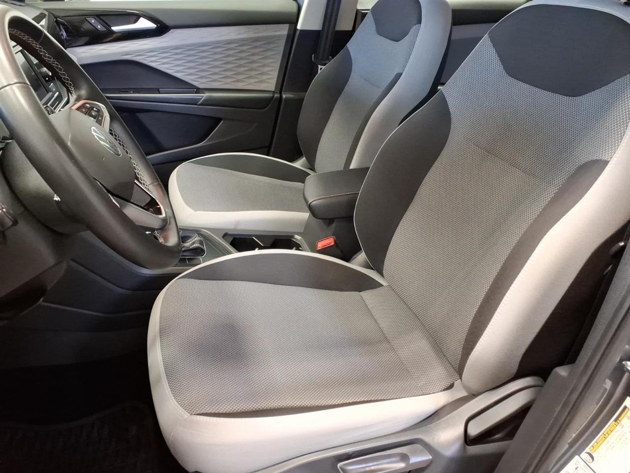 Volkswagen Taos S FWD 2022