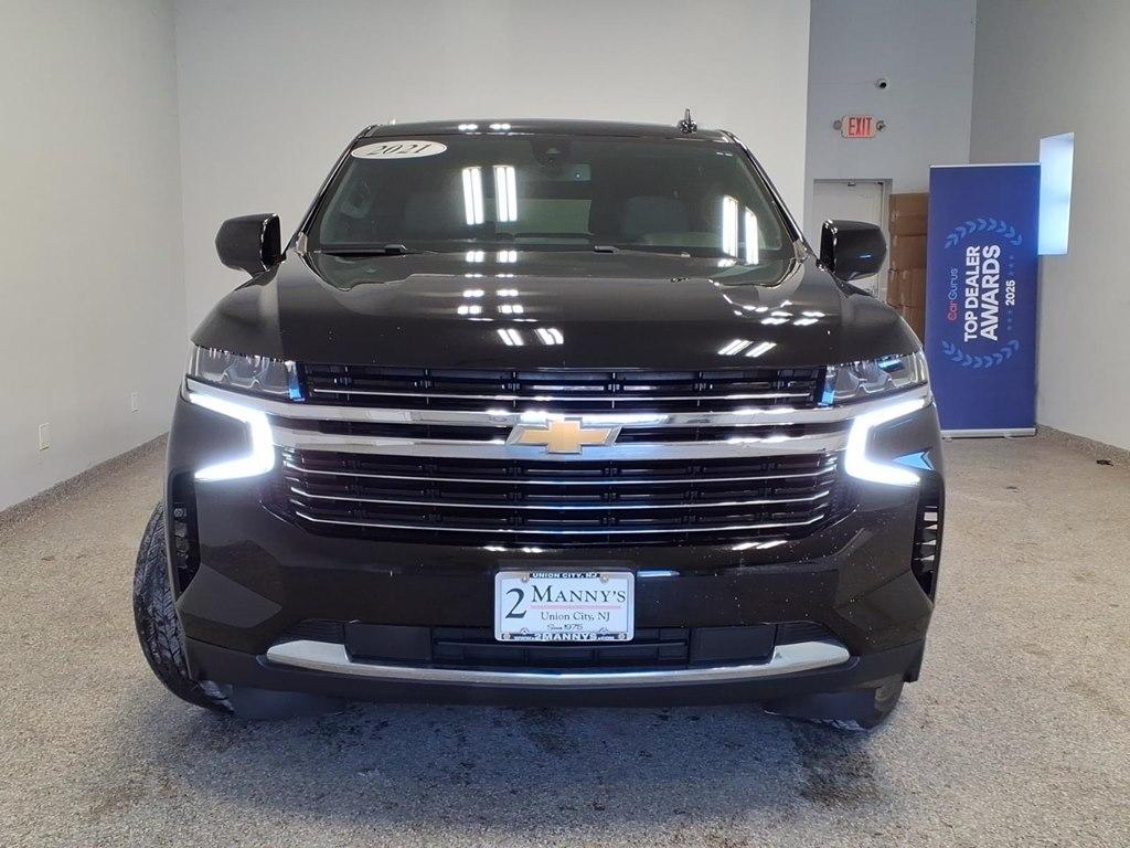 Chevrolet Suburban 4WD 4dr LT 2021