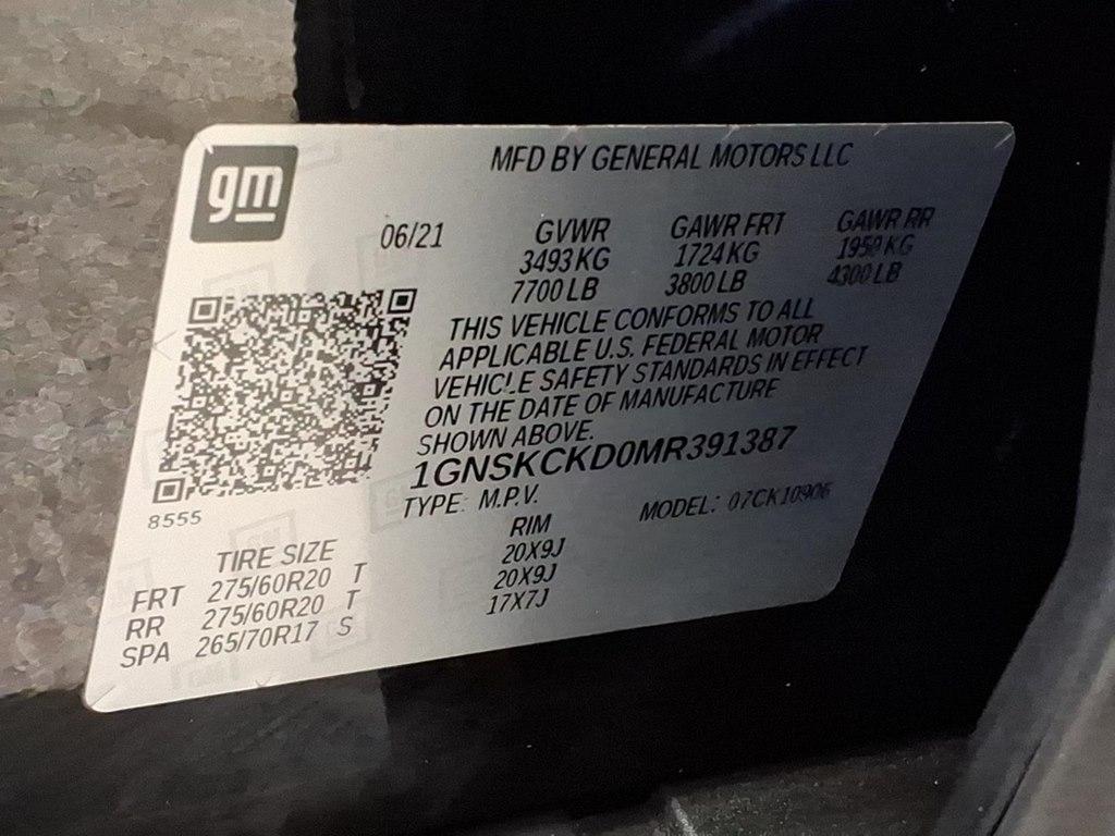 Chevrolet Suburban 4WD 4dr LT 2021