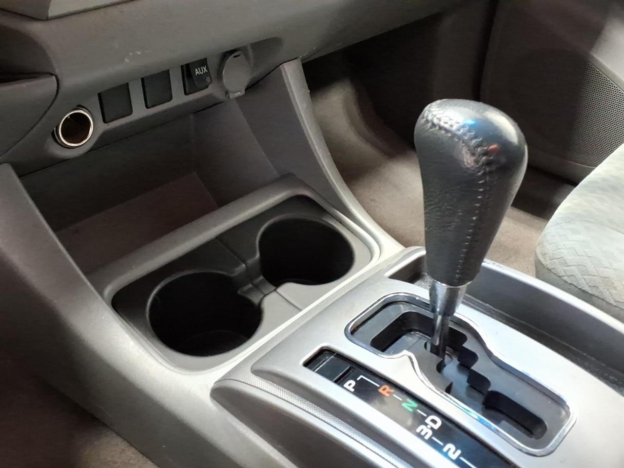 Toyota Tacoma 2WD Access I4 AT (Natl) 2010