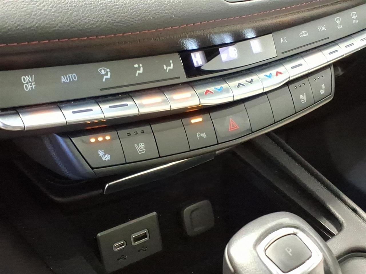 Cadillac XT4 AWD 4dr Sport 2019