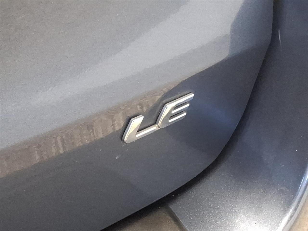 Toyota Sienna LE 8-Passenger Seating 2017