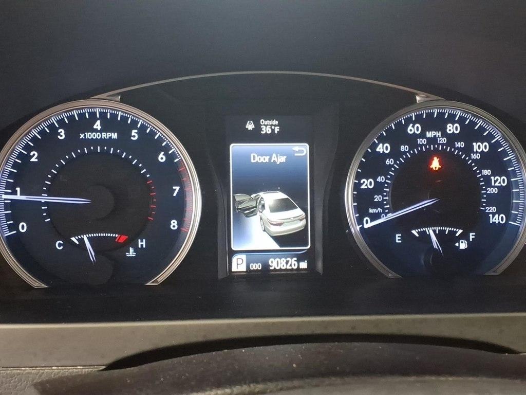 Toyota Camry LE 6-Spd AT 2017