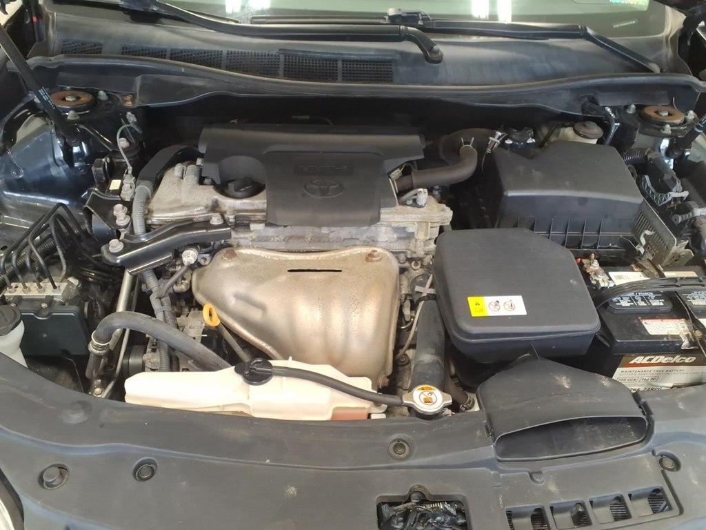 Toyota Camry LE 6-Spd AT 2017