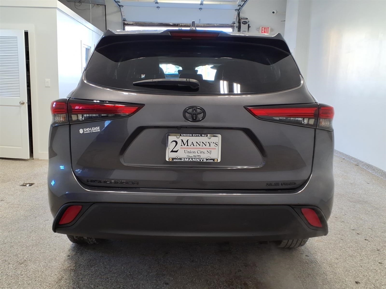 Toyota Highlander XLE AWD (Natl) 2021