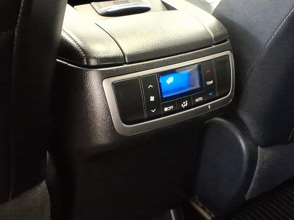 Toyota Highlander XLE AWD V6 2019