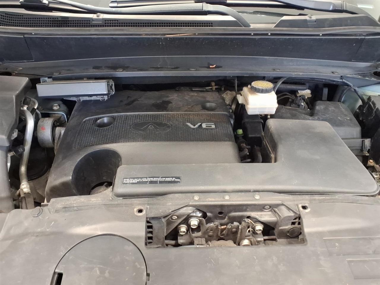 Infiniti JX35 FWD 4dr 2013