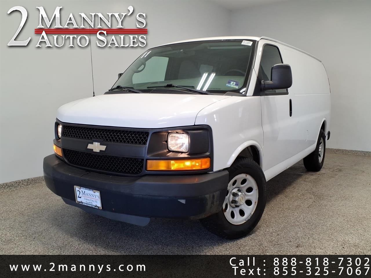 2011 Chevrolet Express Cargo Van RWD 1500 135"