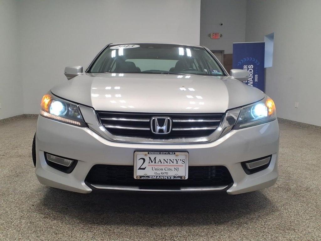 Toyota Corolla 4dr Sdn Auto LE (Natl) 2015