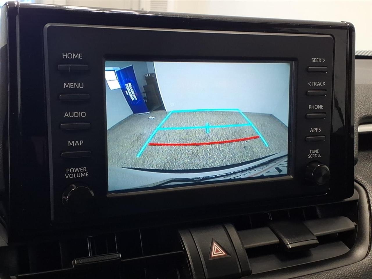 Toyota RAV4 XLE AWD (Natl) 2019