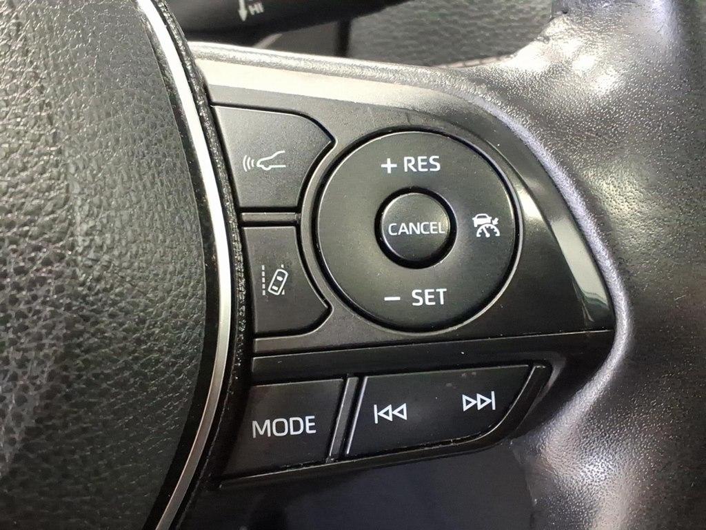 Toyota RAV4 XLE AWD (Natl) 2019