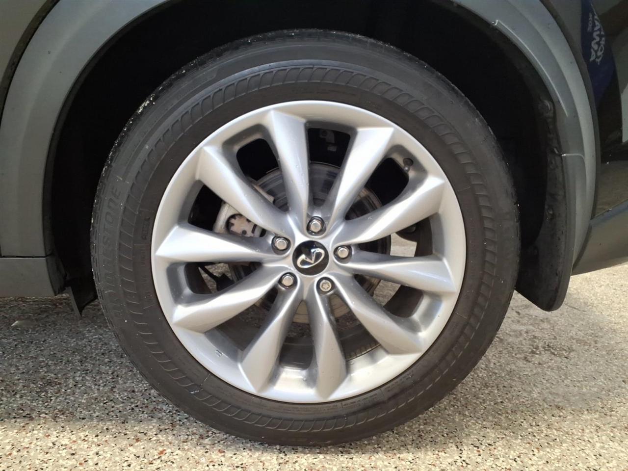 Infiniti QX50 LUXE AWD 2021