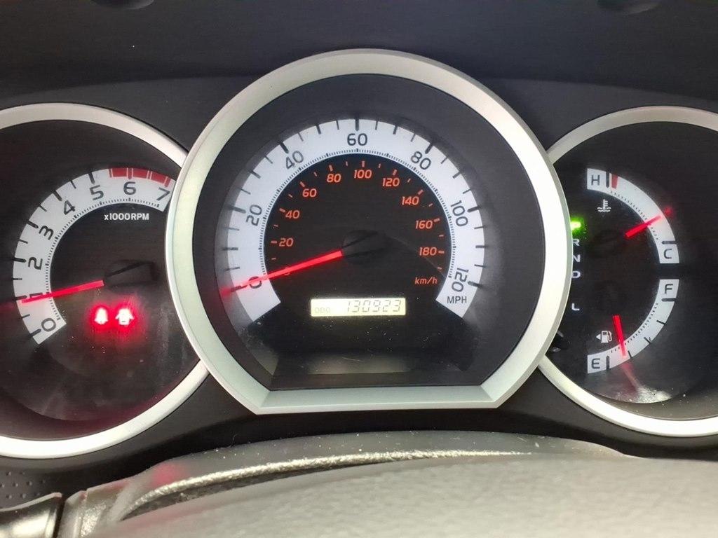 Toyota Tacoma 4WD Access Cab V6 AT (Natl) 2015