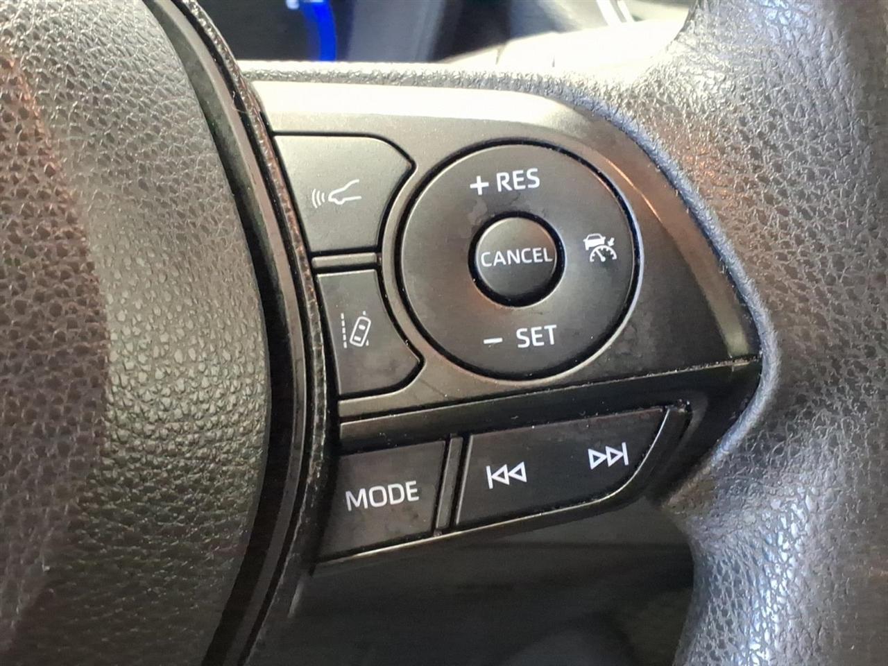 Toyota Corolla Hybrid LE CVT (Natl) 2020