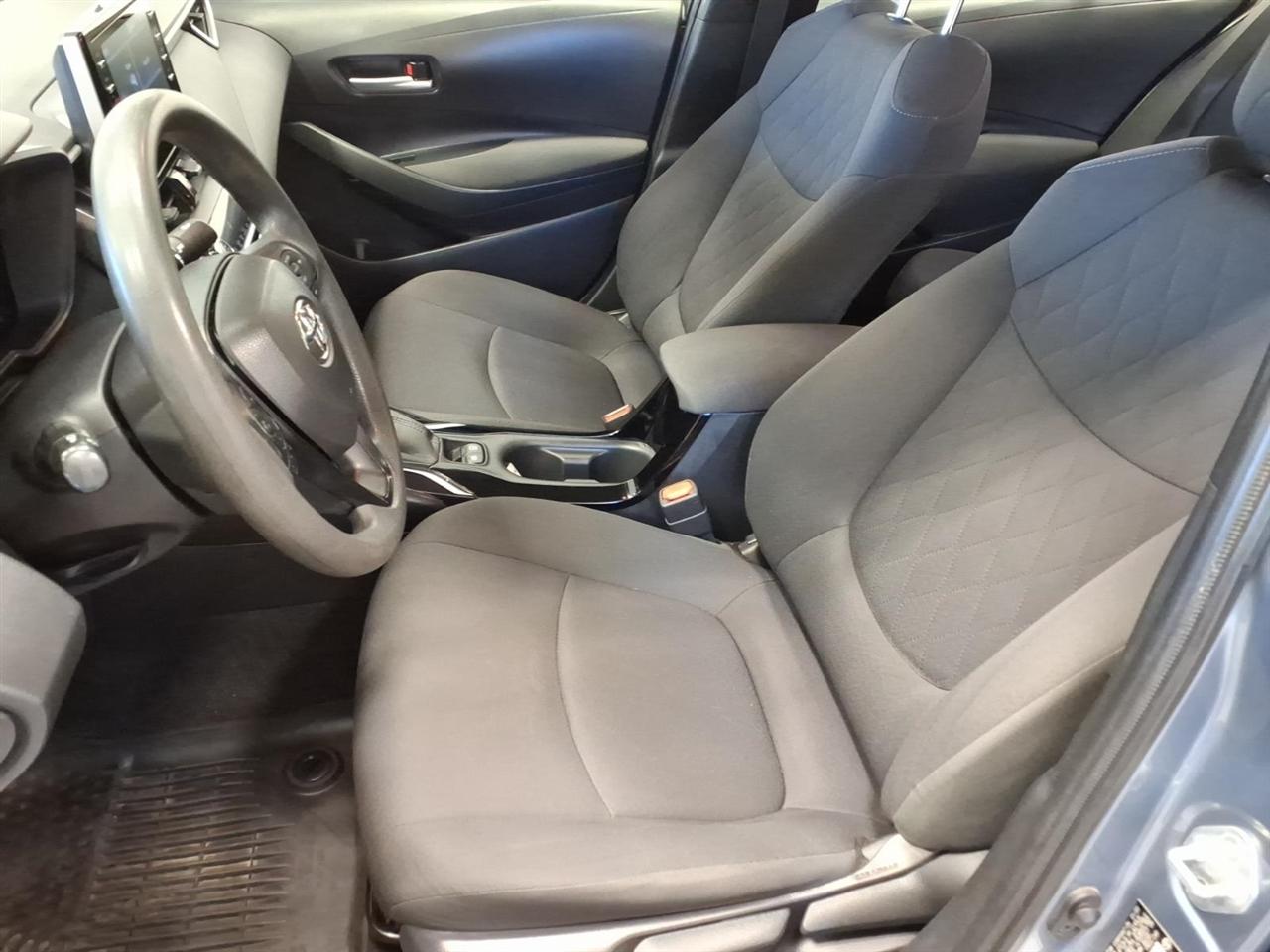 Toyota Corolla Hybrid LE CVT (Natl) 2020