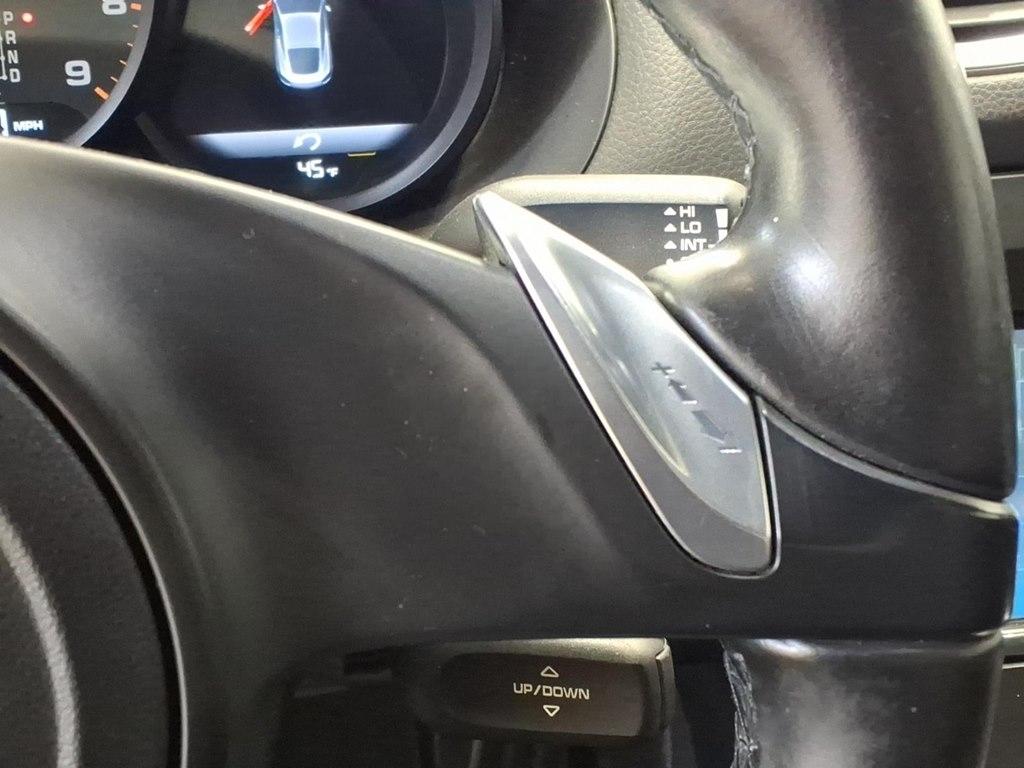 Porsche Cayman 2dr Cpe 2016