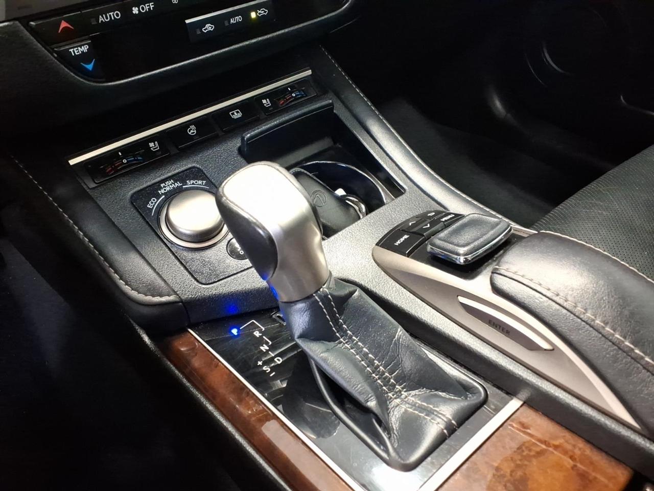 Lexus ES ES 350 FWD 2018