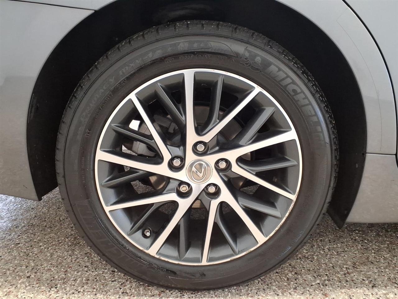 Lexus ES ES 350 FWD 2018