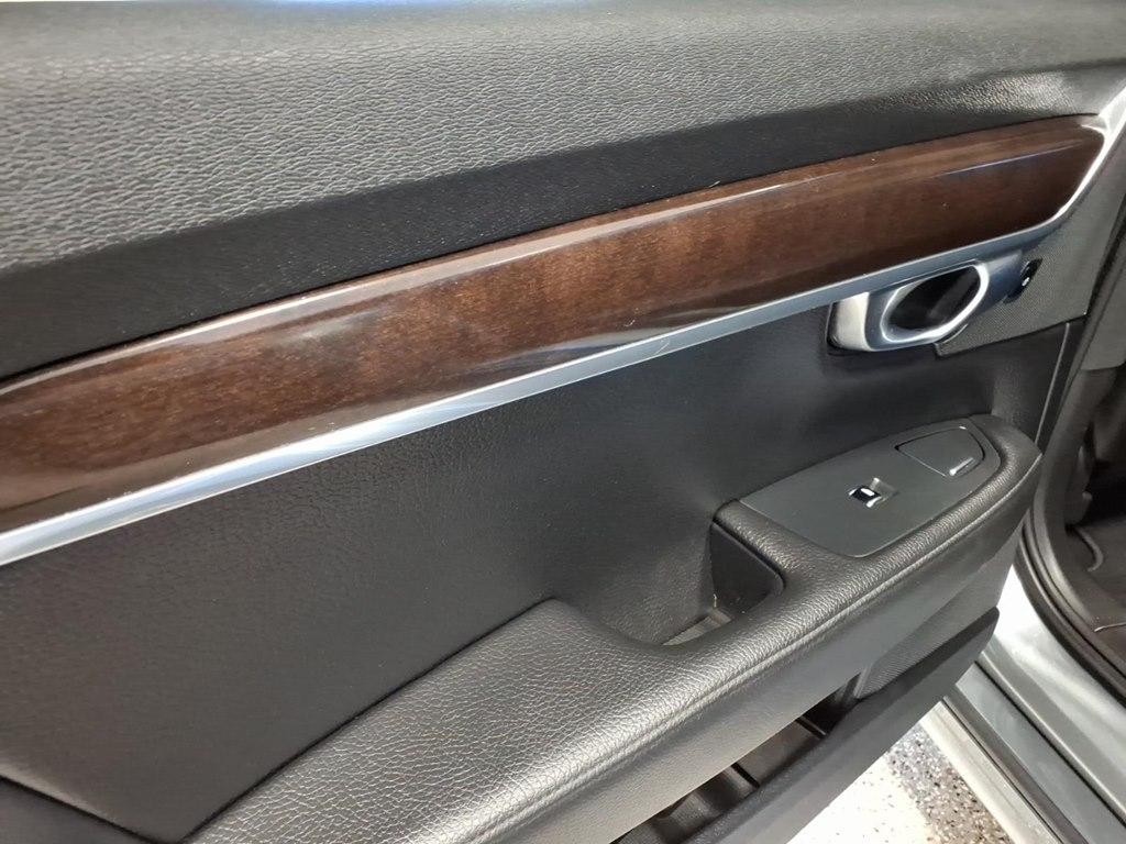 Volvo S90 T5 FWD Momentum 2019