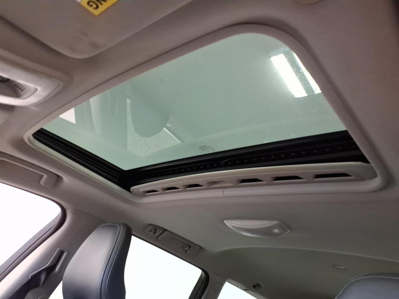 Volvo XC70 2015.5 AWD 4dr Wgn T6 2015