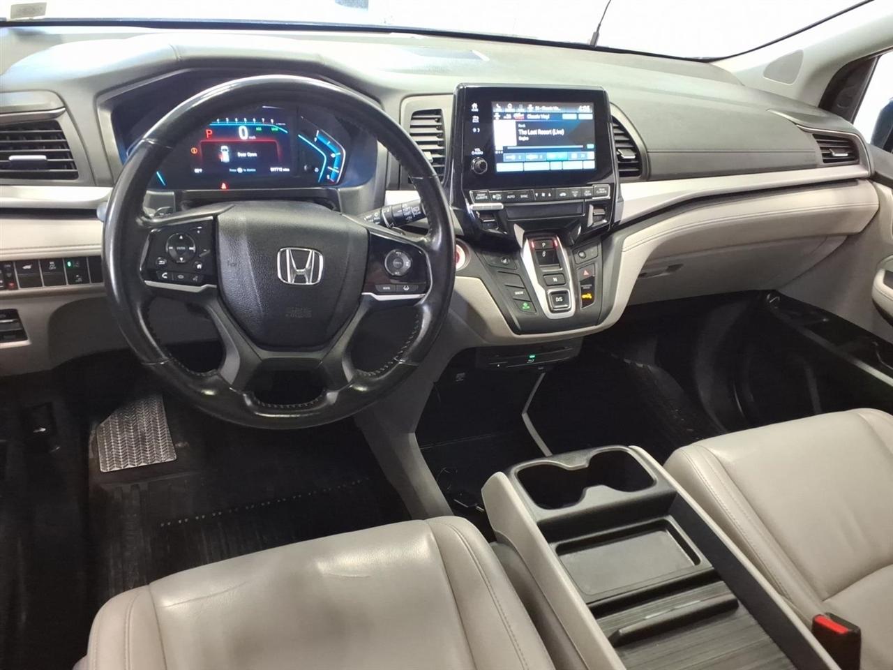 Honda Odyssey EX-L w/ DVD and Navigation 2019