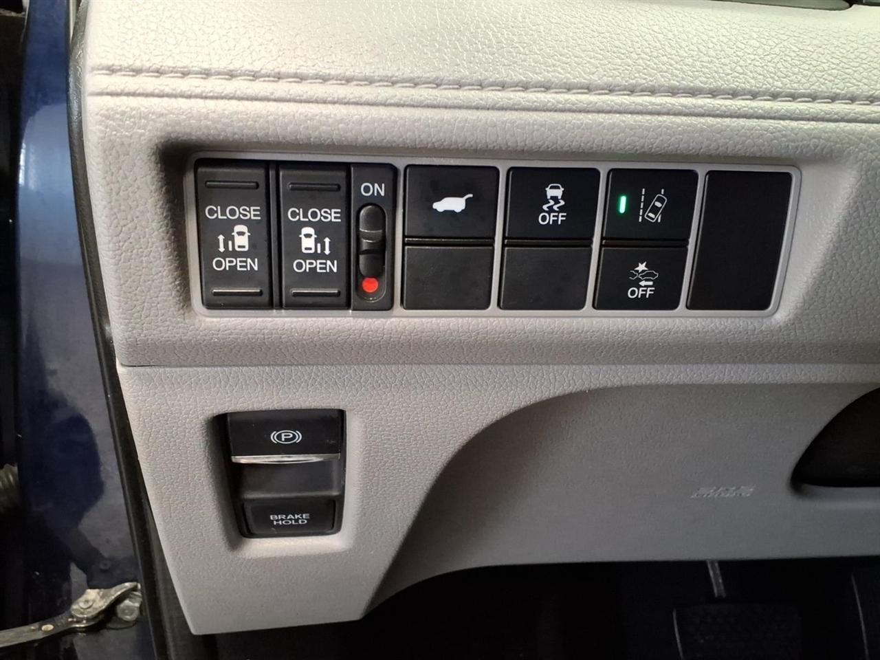 Honda Odyssey EX-L w/ DVD and Navigation 2019