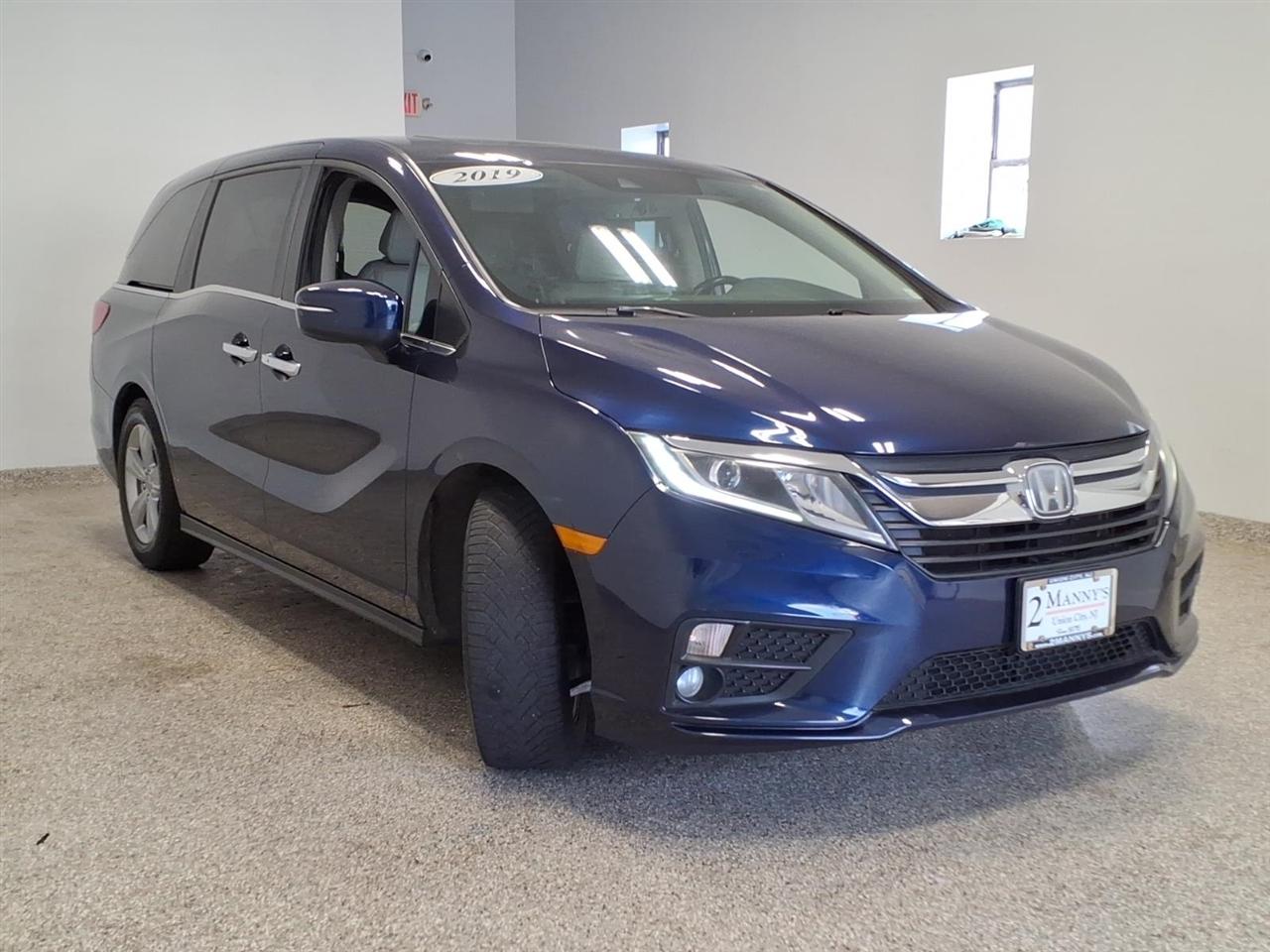 Honda Odyssey EX-L w/ DVD and Navigation 2019