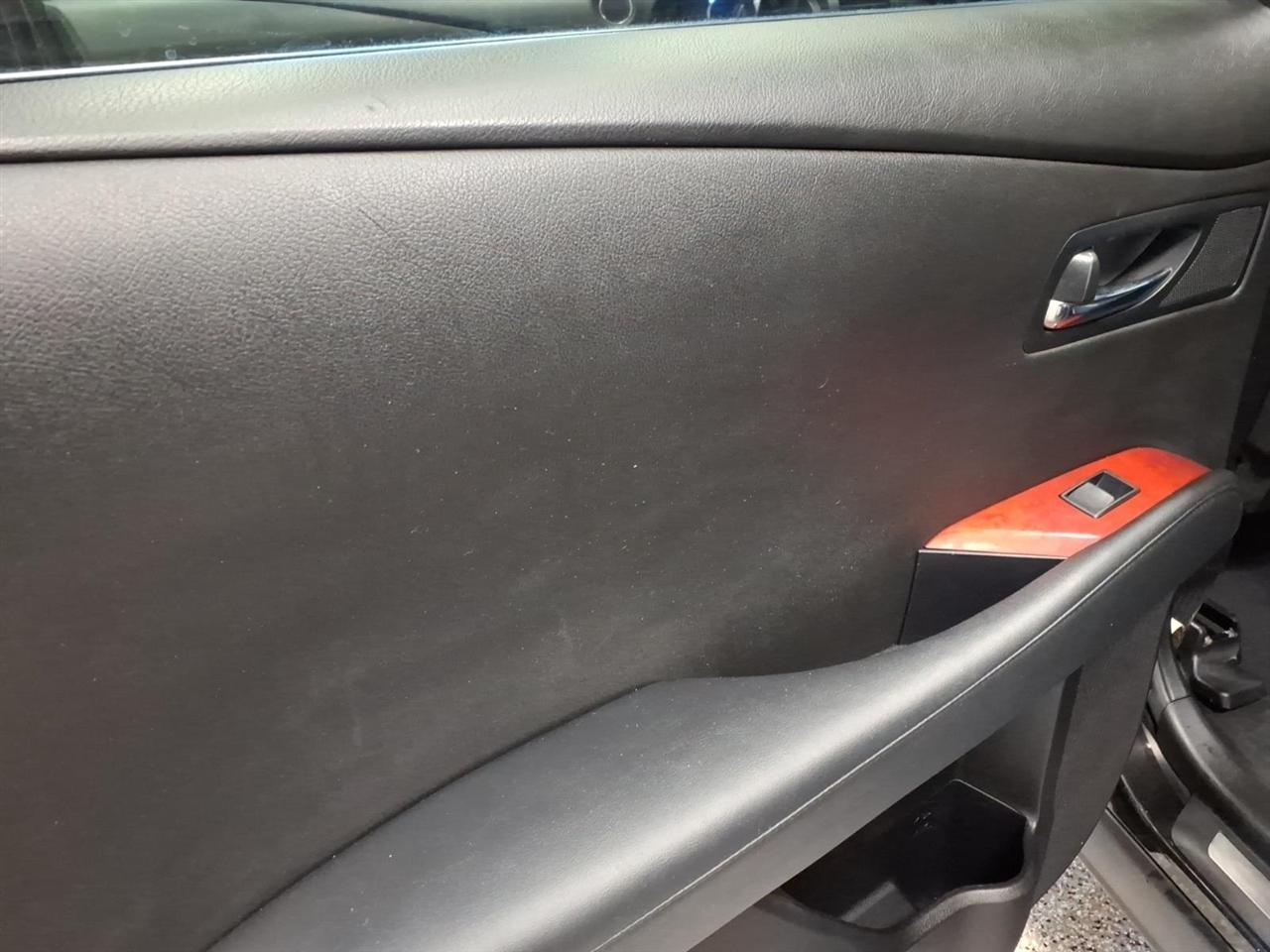 Lexus RX 350 Base 4D SUV AWD 2011